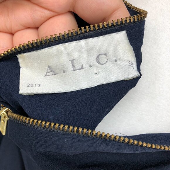 A.L.C. Two-tone navy halter top with black  collar size M - Picture 5 of 8